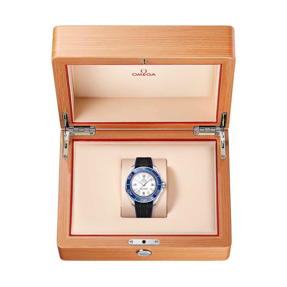 OMEGA Seamaster Planet Ocean 215.32.46.21.04.001