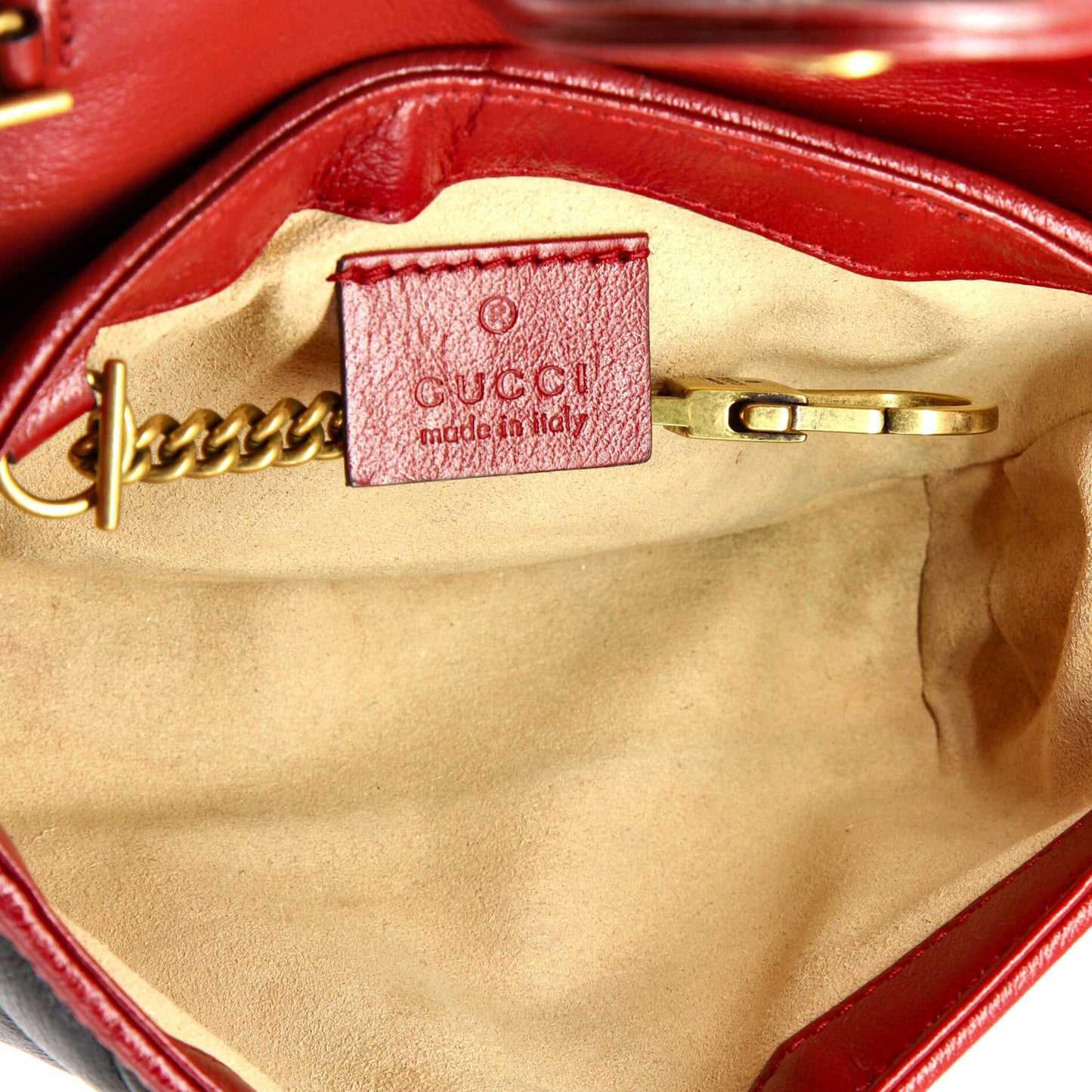 GG Marmont Flap Bag Diagonal Quilted Leather Super Mini