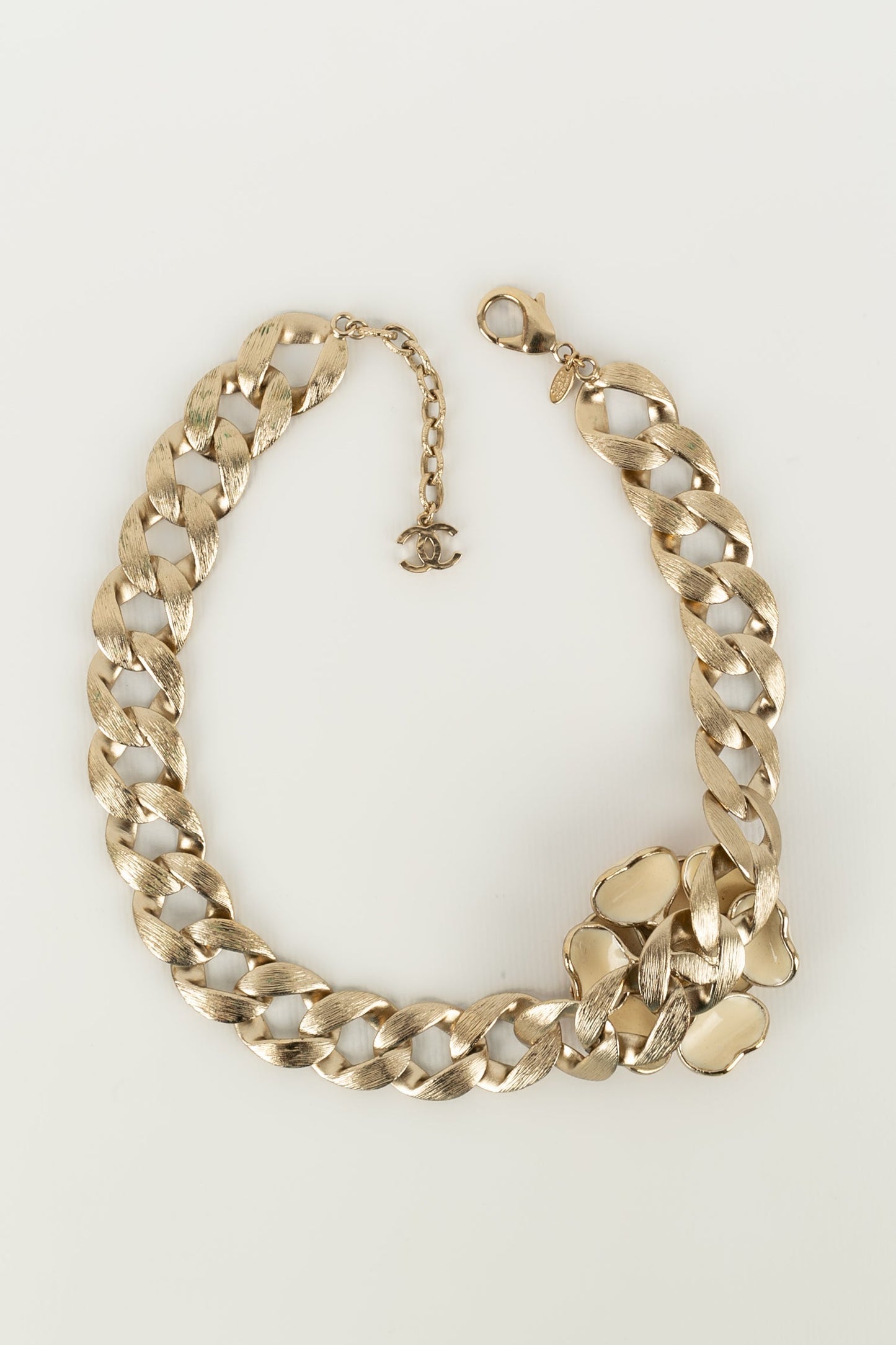 Collier camélia Chanel Automne 2008