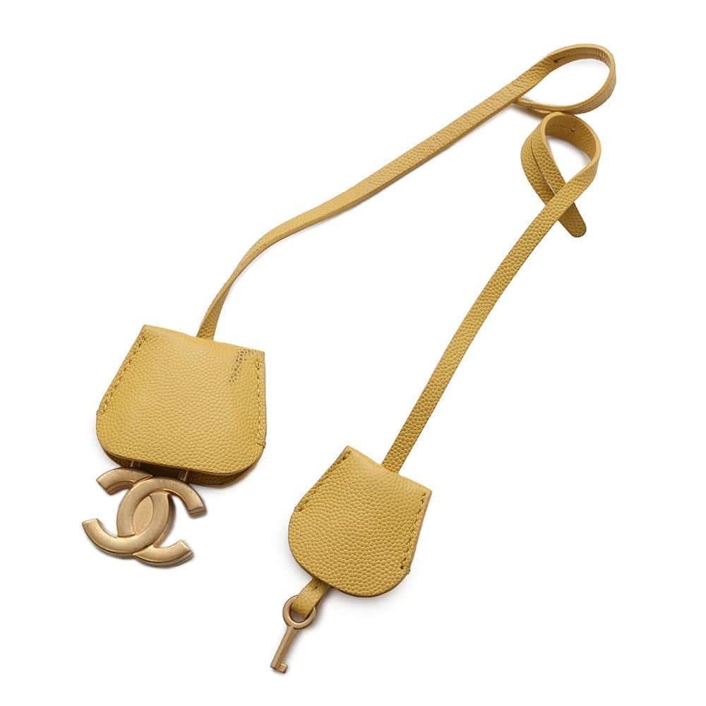 CHANEL CCFiligree ChainShoulder YellowAS0988 Caviar Leather