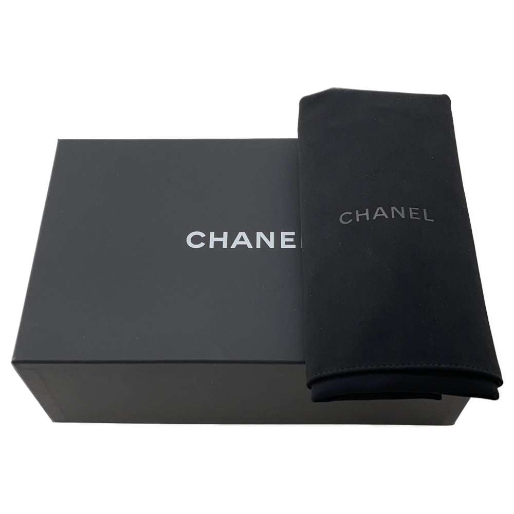 CHANEL CHANEL31 Shopping Bag BlackAP3656 Shiny Calf Leather Size Nano