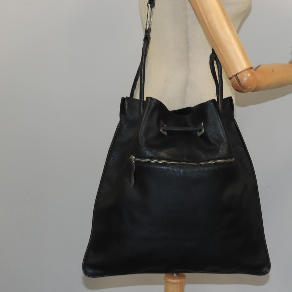 GUCCI Shoulder Bag Leather Black 001 4012 101283