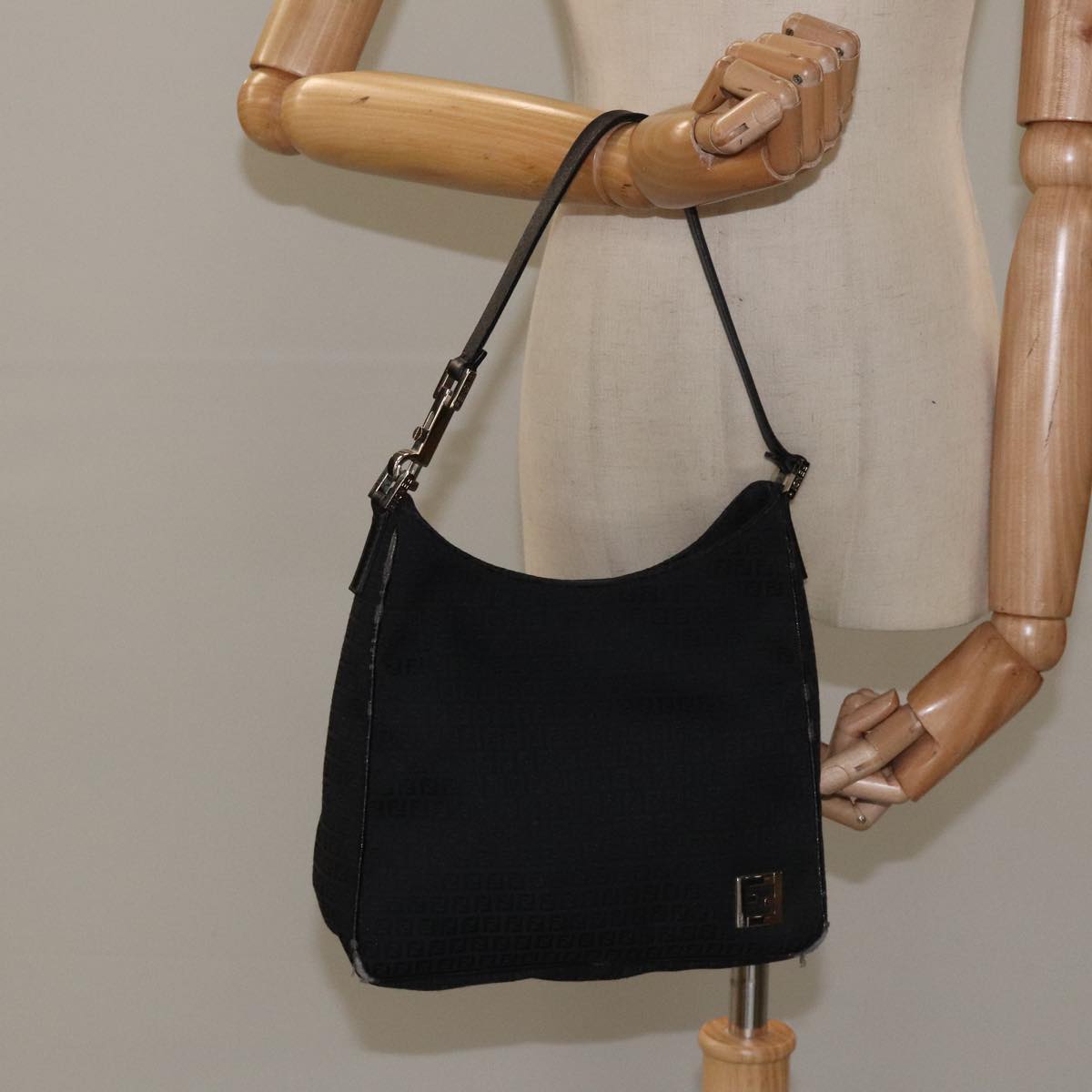 FENDI Zucchino Canvas Shoulder Bag Black 112119