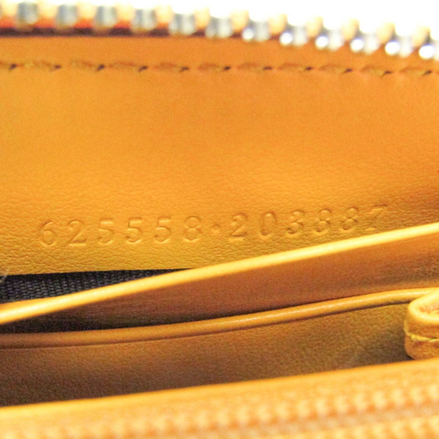 Gucci GG embossé