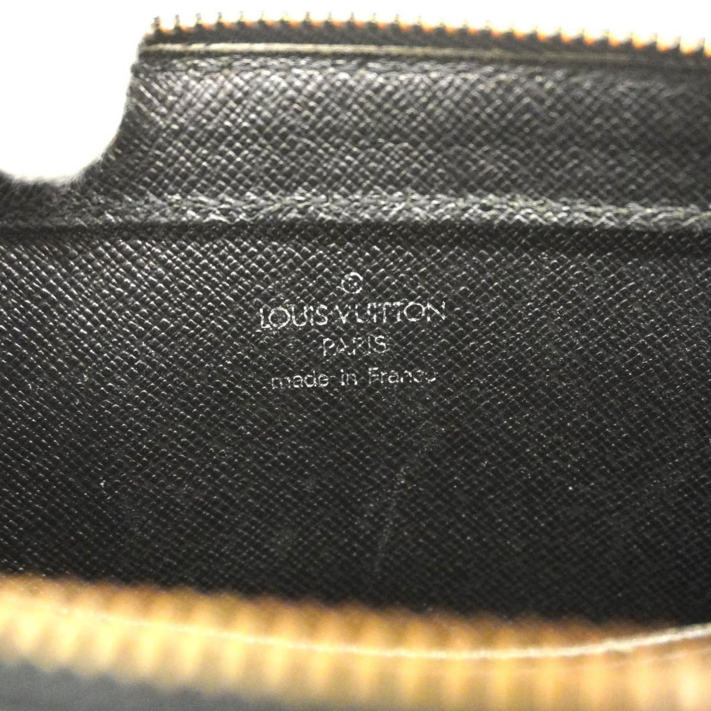 Louis Vuitton Baikal Leather Clutch Bag ()