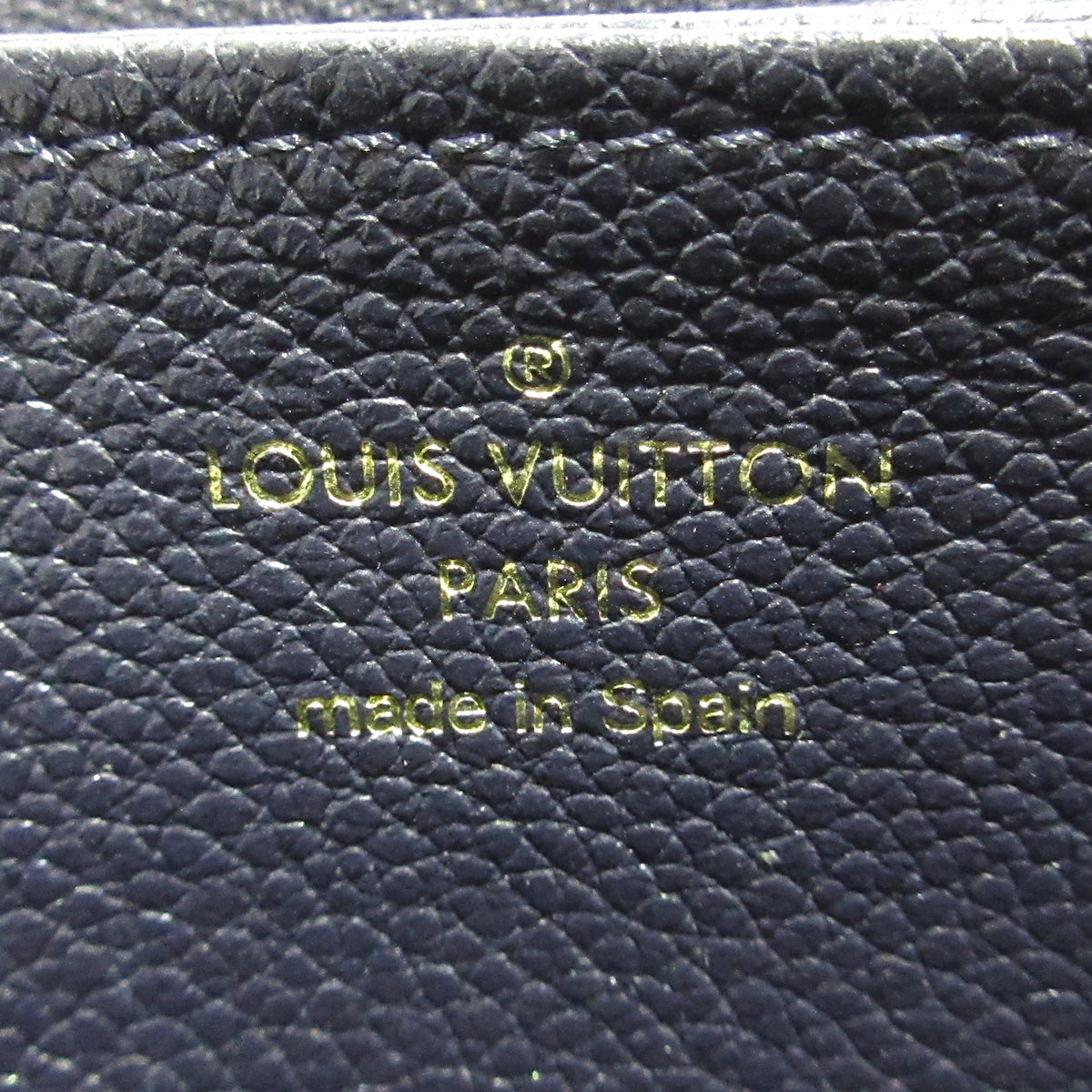 Louis Vuitton Zippy Wallet Canvas Wallet ()