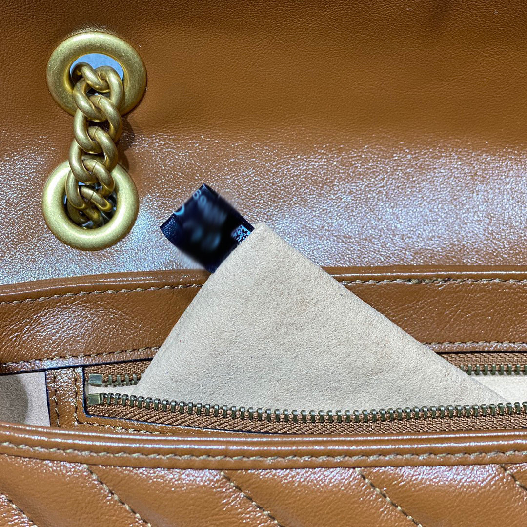 GC182 HIGHEST QUALITY VERSION Small:8.7x5.1x2.4inch Medium:10.2x5.9x2.9inch