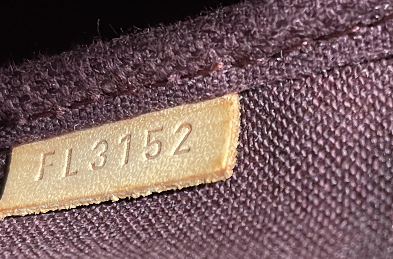 Louis Vuitton Favorite Handbag Monogram Canvas MM
