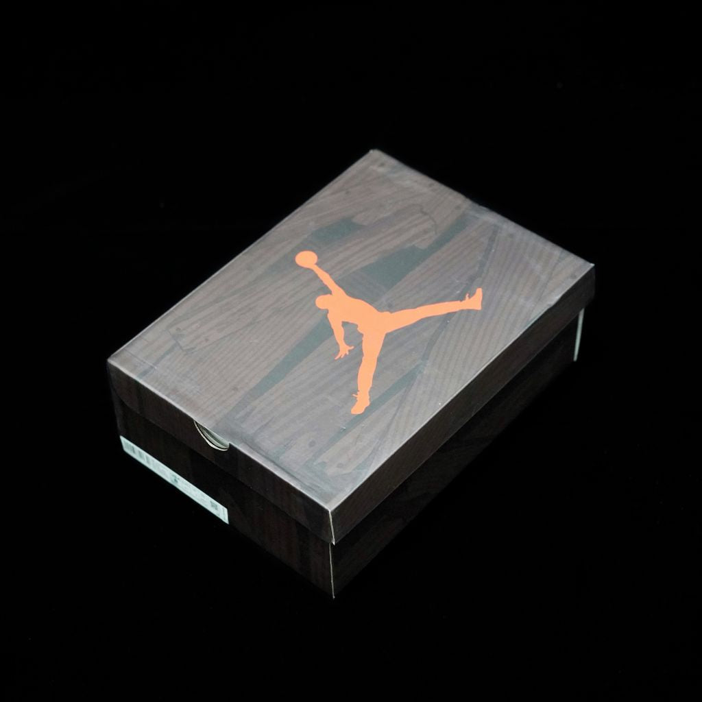 GLM - AJ5 Angry Bull