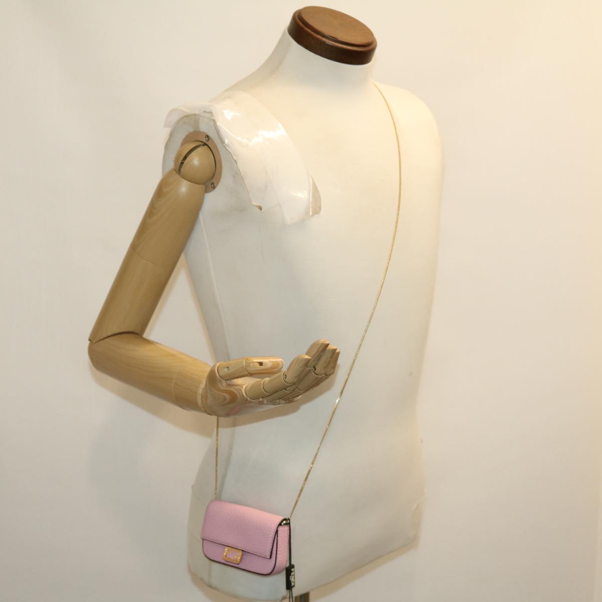 FENDI Chain Nano baguette Pouch Leather Pink 30212A