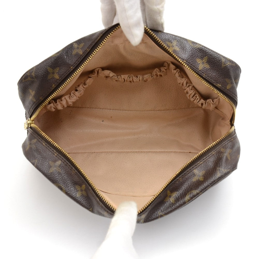 Louis Vuitto Trousse Toilette 28 Monogram Canvas Cosmetic Pouch