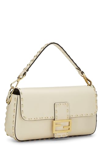 Fendi, Beige Selleria Convertible Baguette Medium, Beige