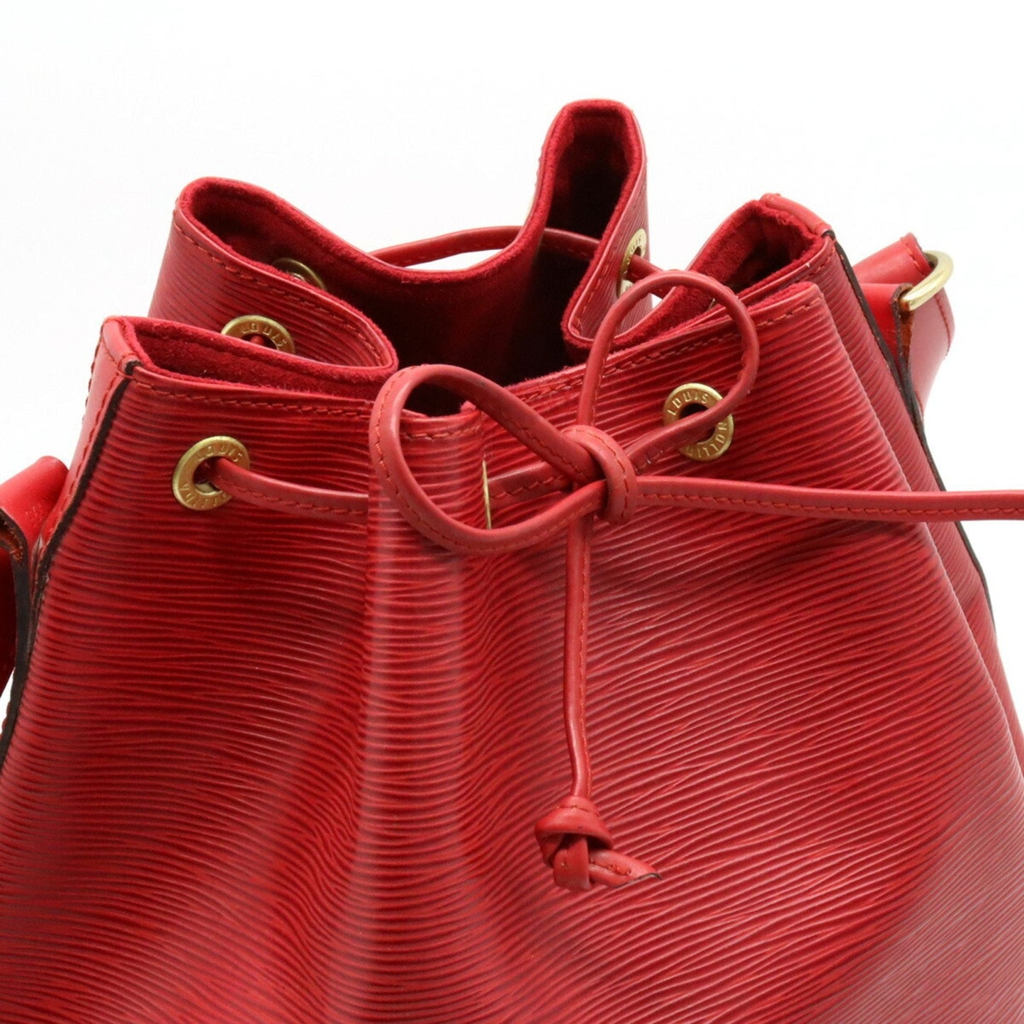 Louis Vuitton Noé Leather Shoulder Bag ()