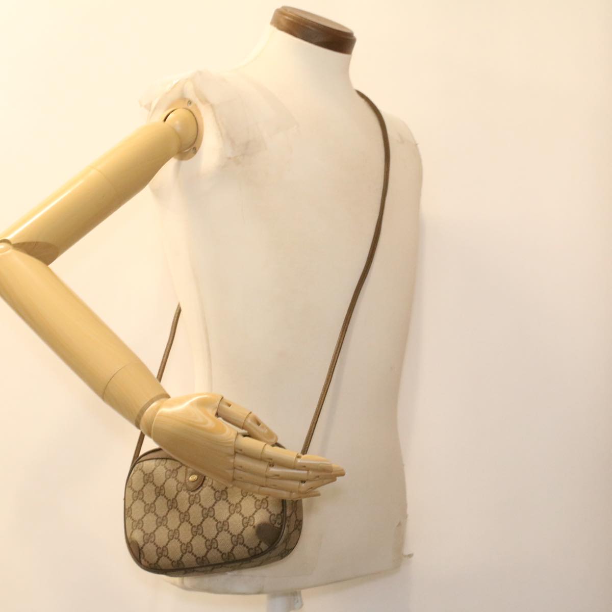 GUCCI GG Canvas Web Sherry Line Shoulder Bag Beige Red 89.02.066 37720