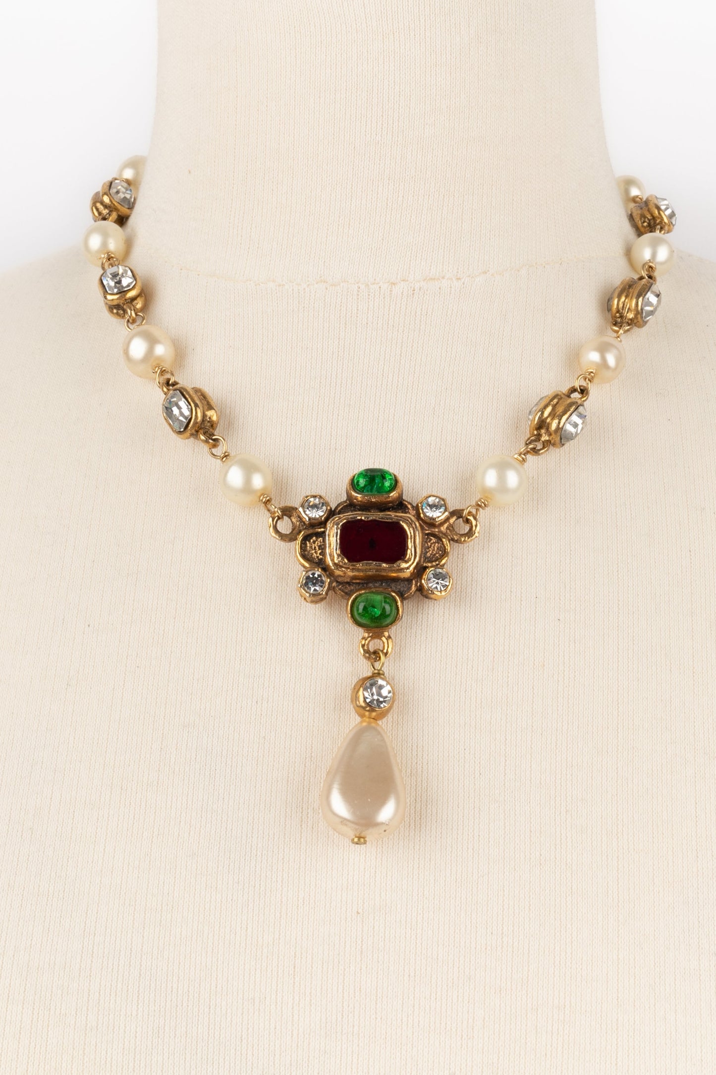 Collier byzantin Chanel