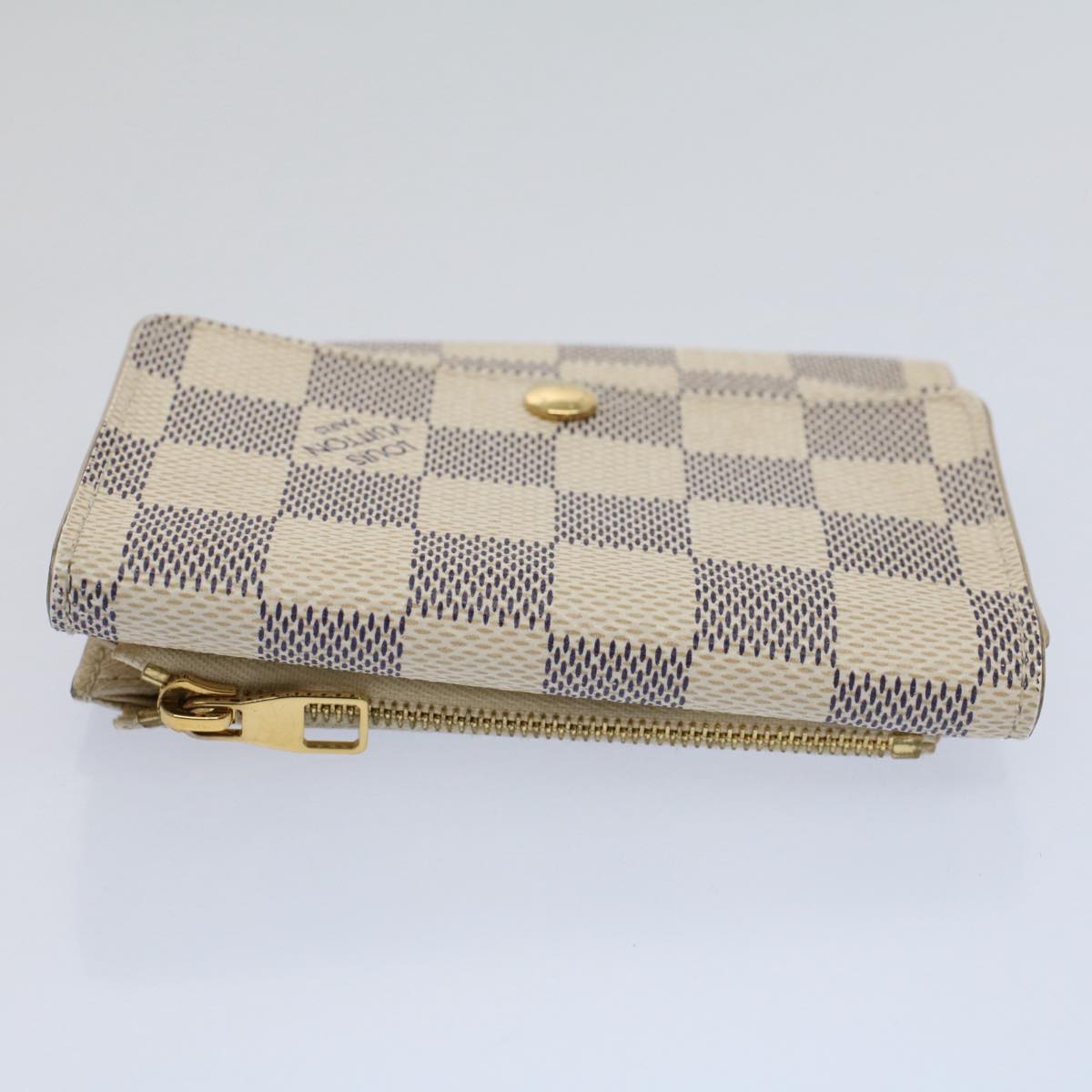 Louis Vuitton Porte-Monnaie Canvas Wallet ()