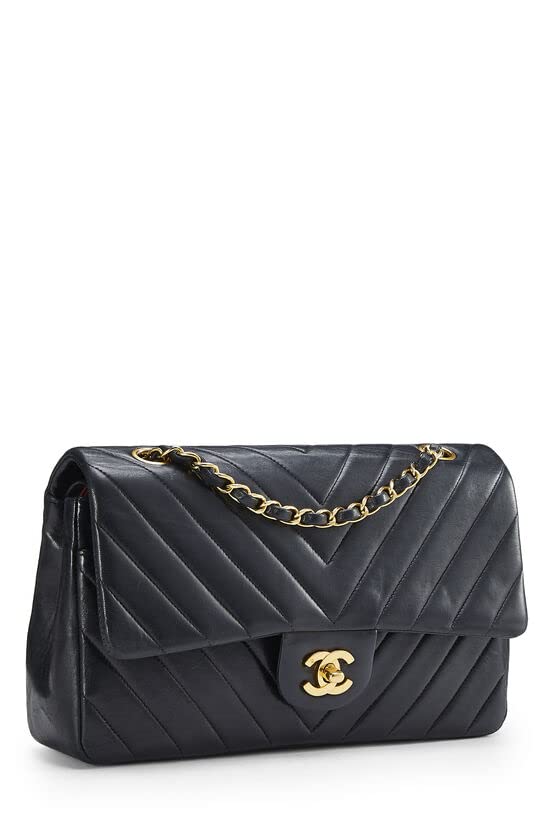 CHANEL, Black Chevron Lambskin Classic Double Flap Medium, Black
