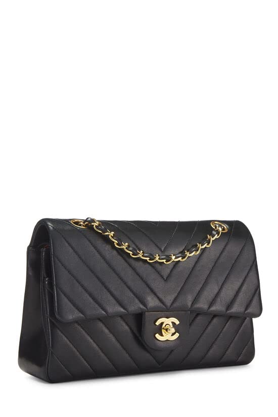 CHANEL, Black Chevron Lambskin Classic Double Flap Medium, Black