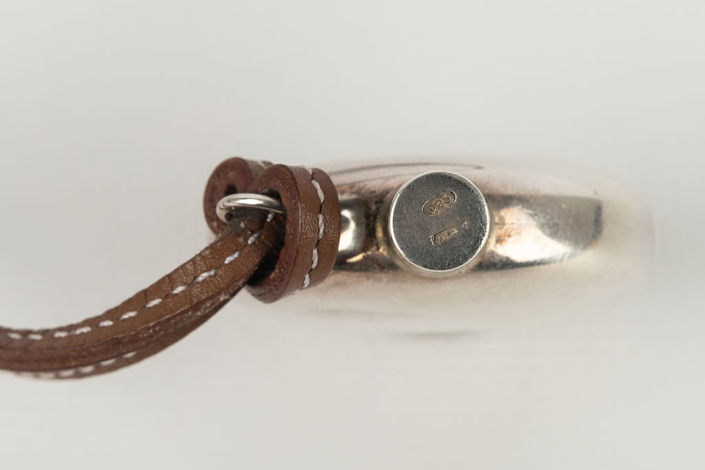 Collier fiole porte parfum Hermès