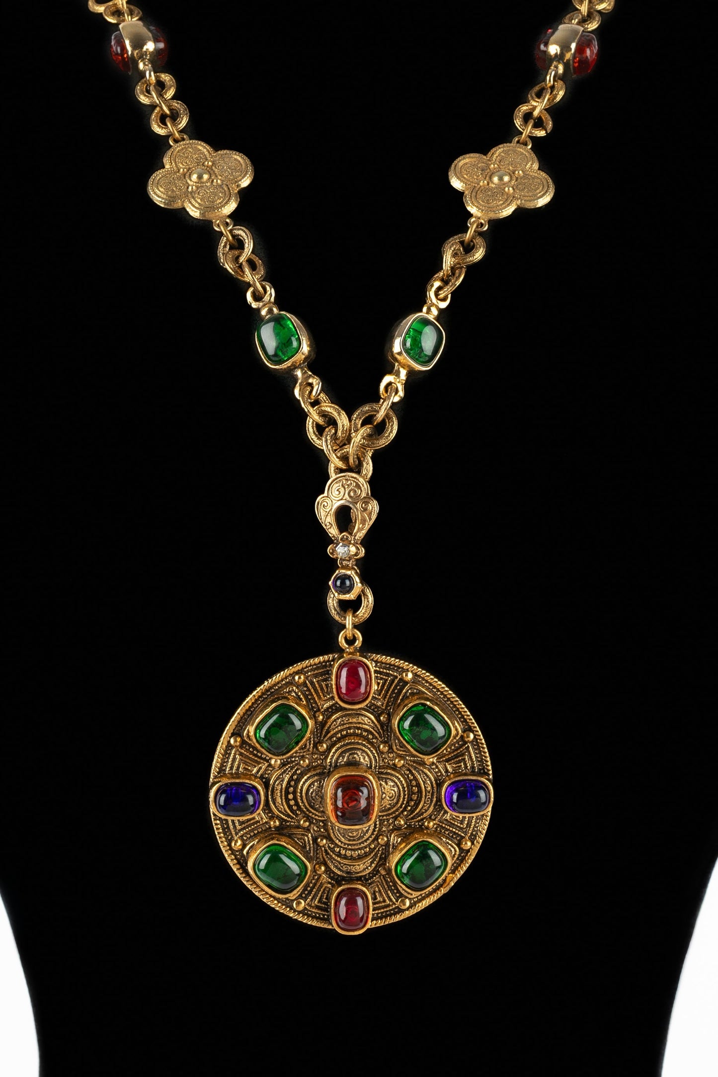 Collier byzantin Chanel 1984