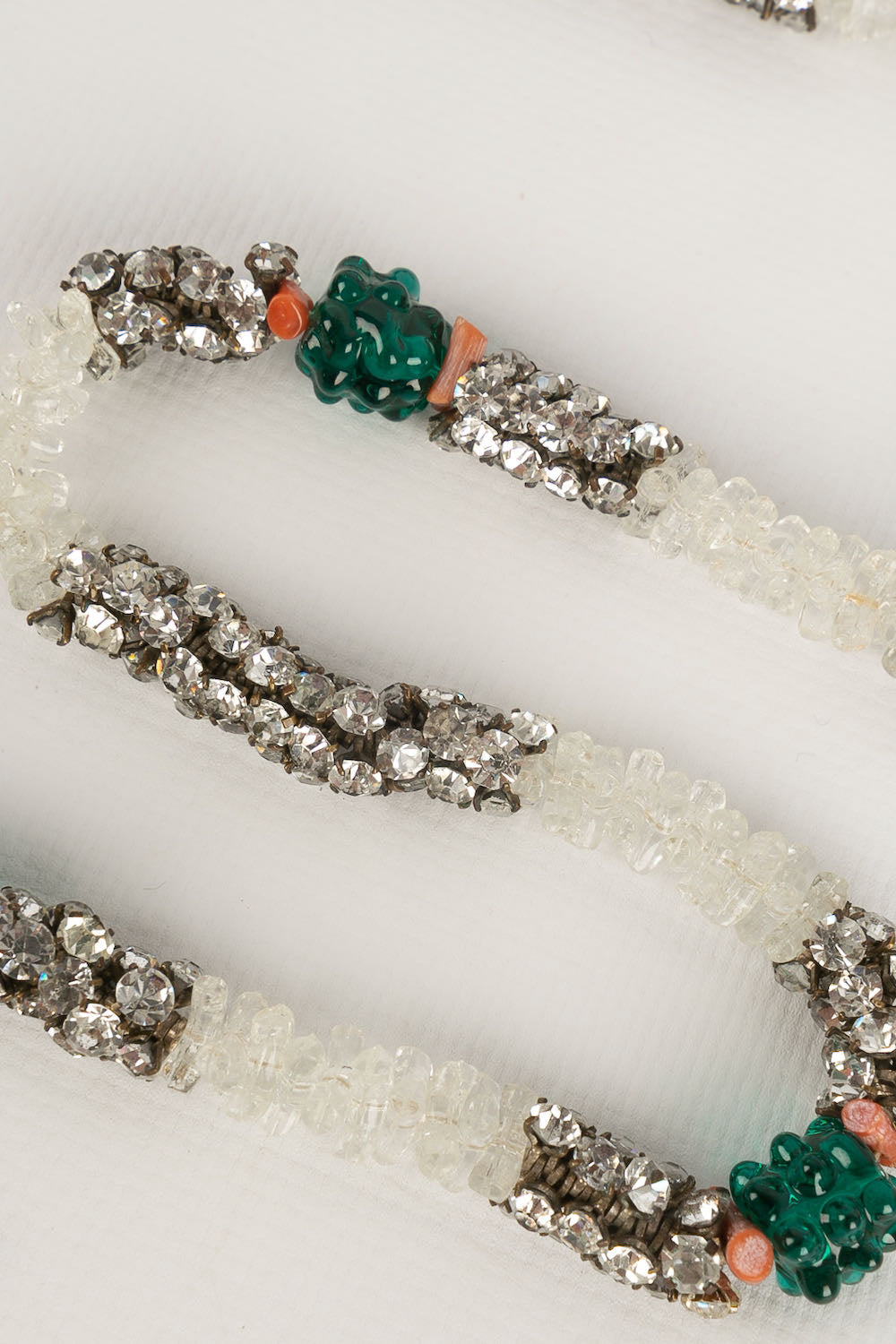 Collier en pâte de verre Rousselet
