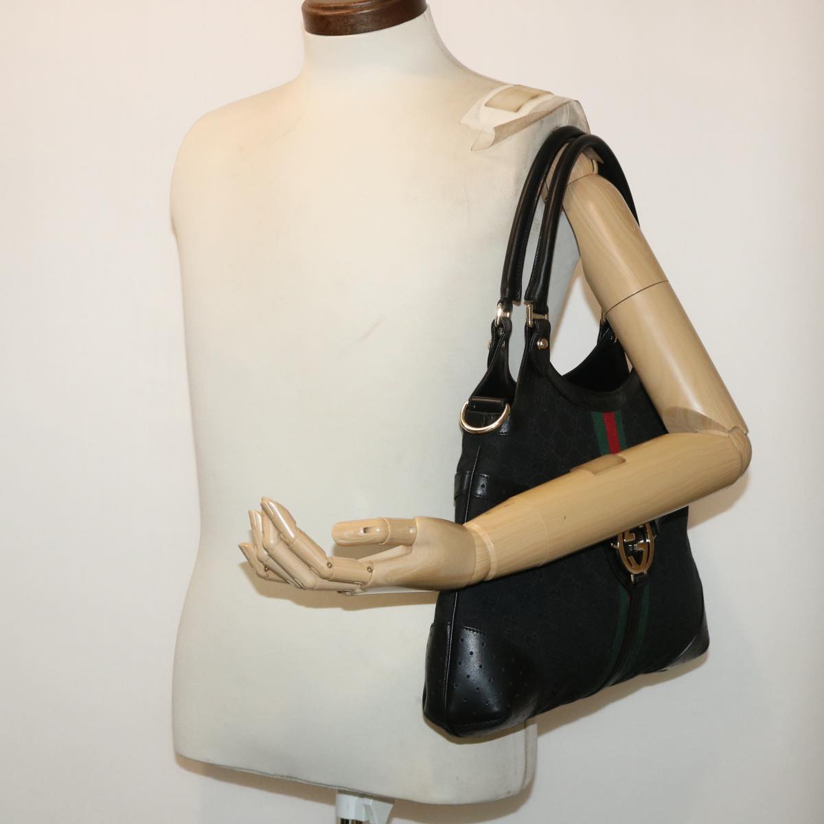 GUCCI GG Canvas Interlocking Web Sherry Line Shoulder Bag Black 50554
