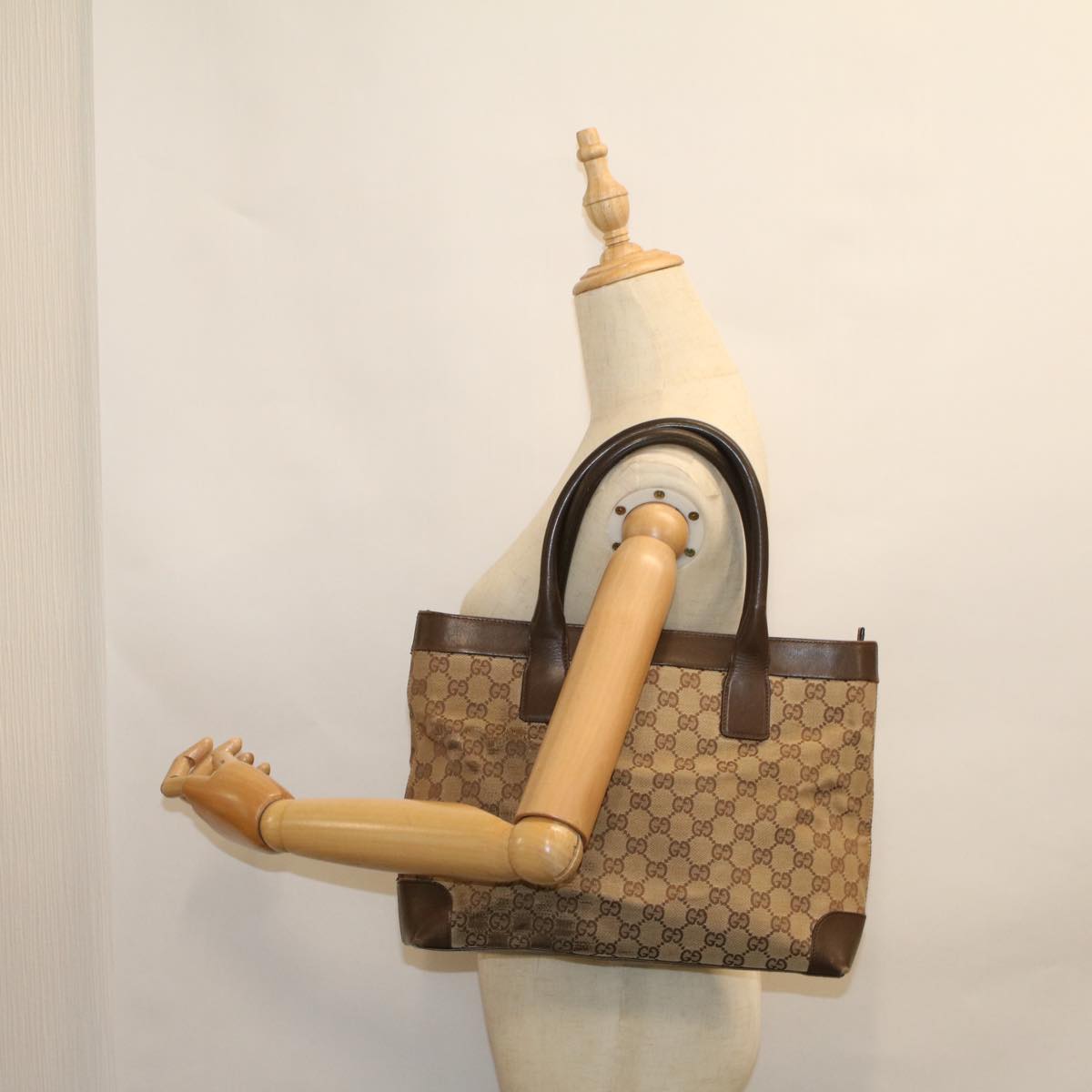 GUCCI GG Canvas Hand Bag Beige 002 1119 002113 59068