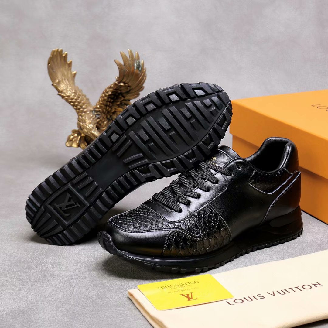 GLM - LUV Run Away Low Top Black Sneaker