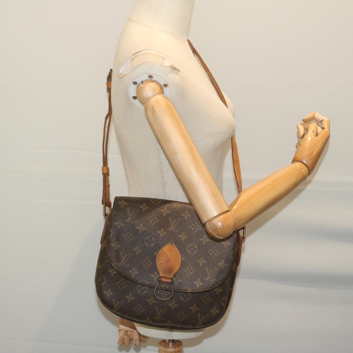 LOUIS VUITTON Monogram Saint Cloud GM Shoulder Bag M51242 LV 62452