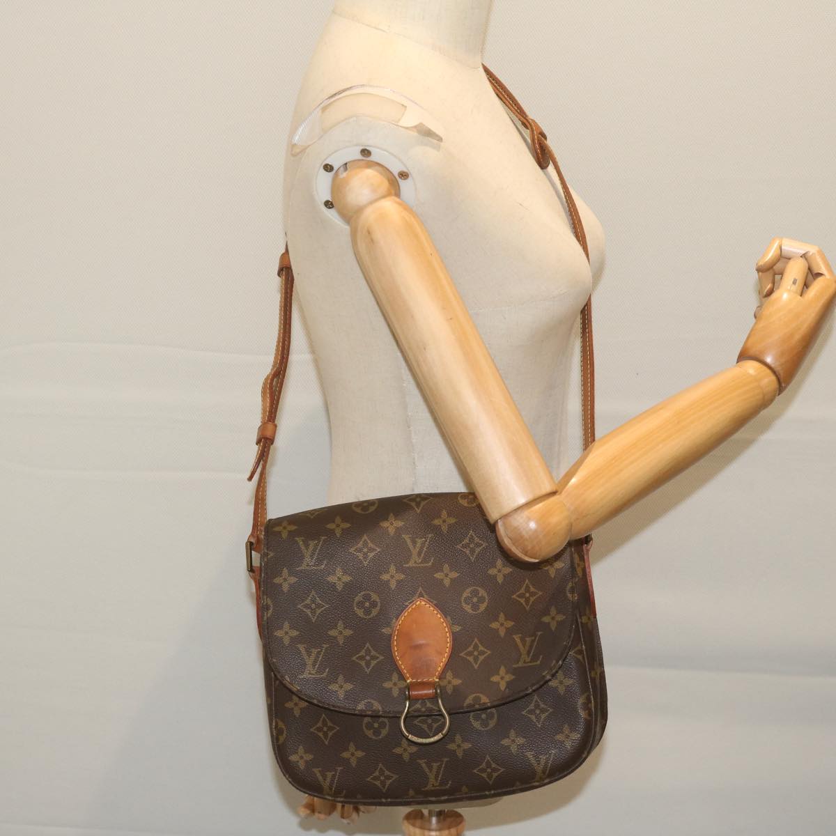 LOUIS VUITTON Monogram Saint Cloud GM Shoulder Bag M51242 LV 64059