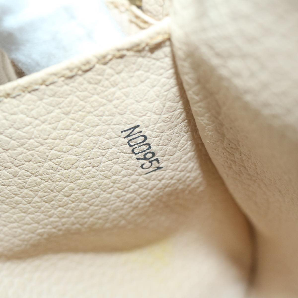LOUIS VUITTON Monogram Trousse Toilette 28 Clutch Bag M47522 LV 64213