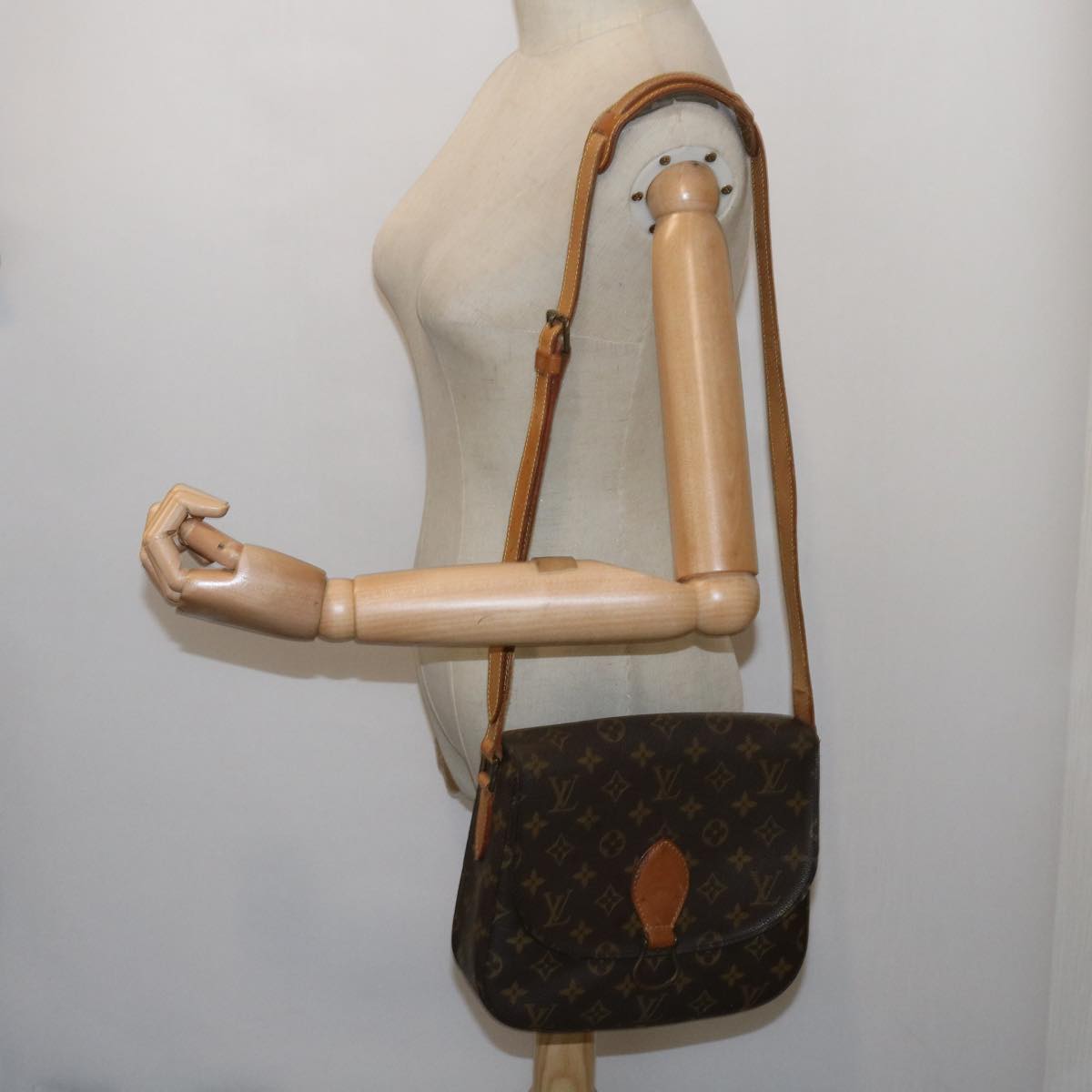 LOUIS VUITTON Monogram Saint Cloud GM Shoulder Bag M51242 LV 64387