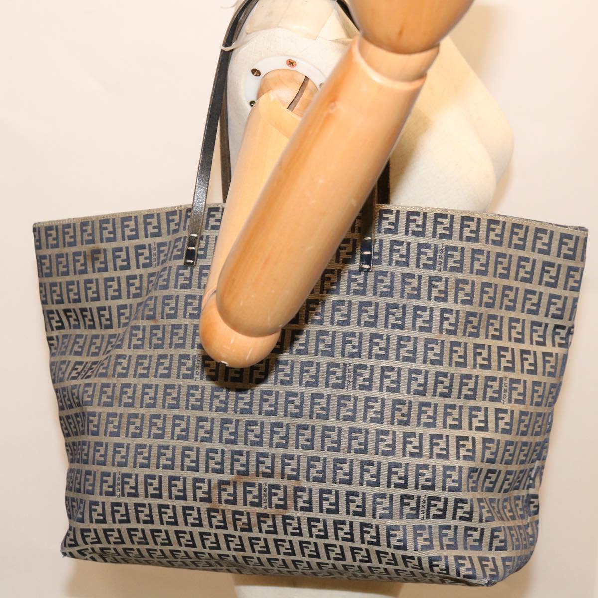 FENDI Zucchino Canvas Tote Bag Navy 4276 26764 018 67226