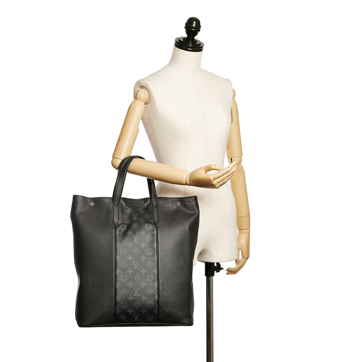 Louis Vuitton Outdoor Tote Black Taïgarama