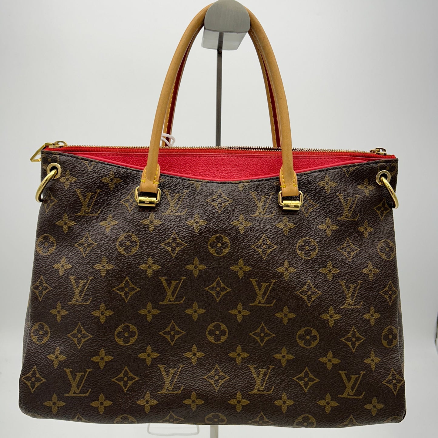 Louis Vuitton Monogram Pallas PM Handbag LA26612