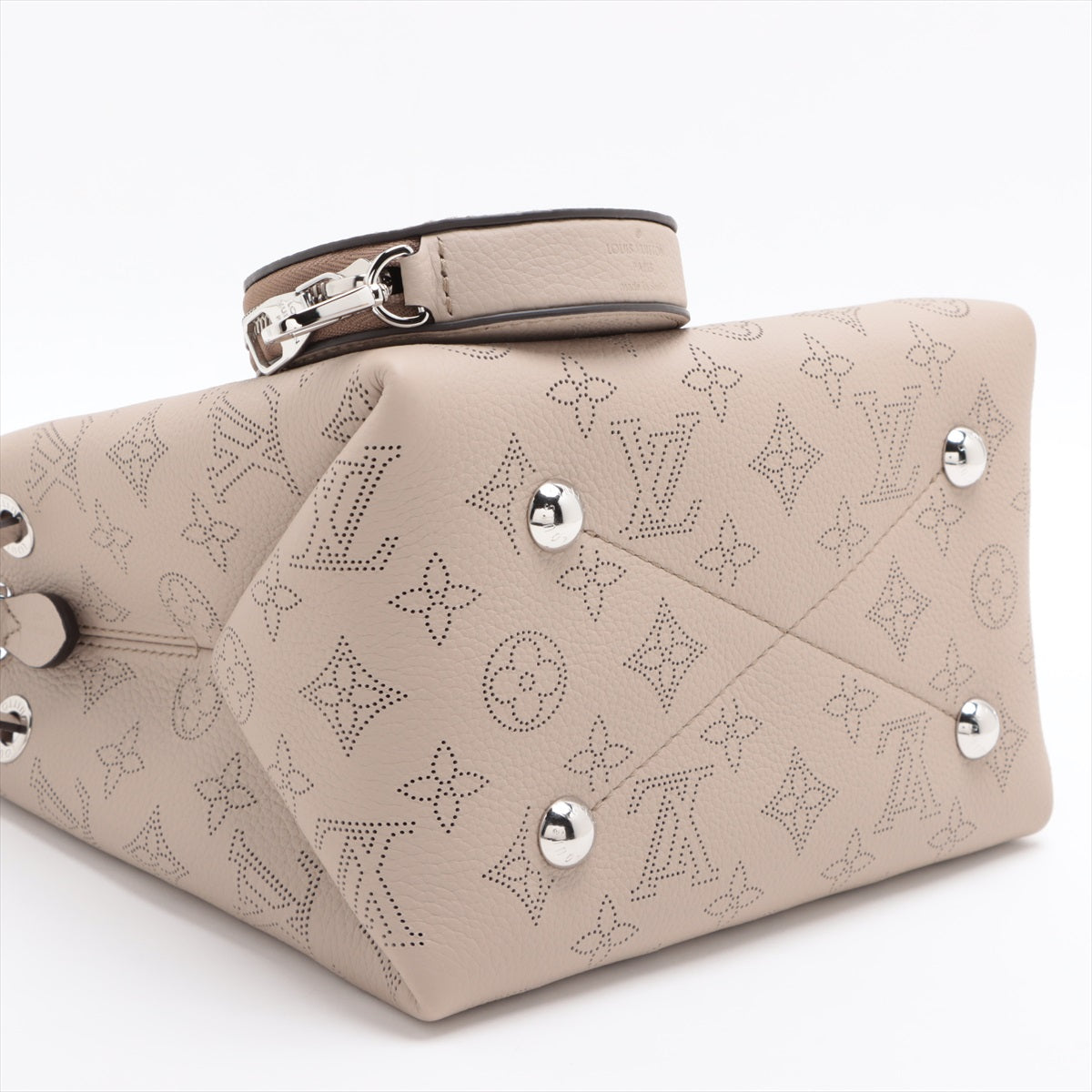 Louis Vuitton Mahina Bella M57201 at