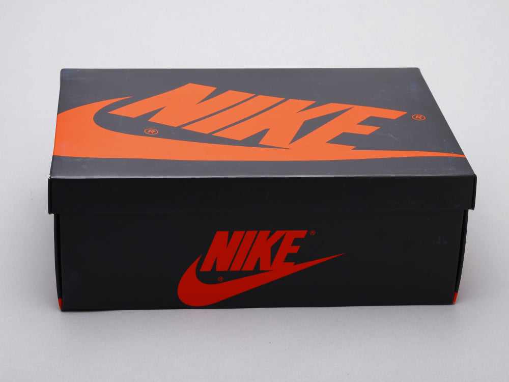 GLM - AJ1 black toe