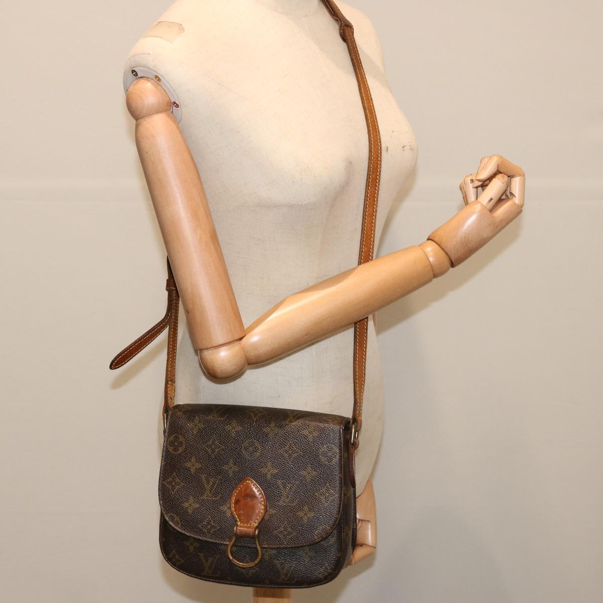 LOUIS VUITTON Monogram Saint Cloud MM Shoulder Bag M51243 LV 70696