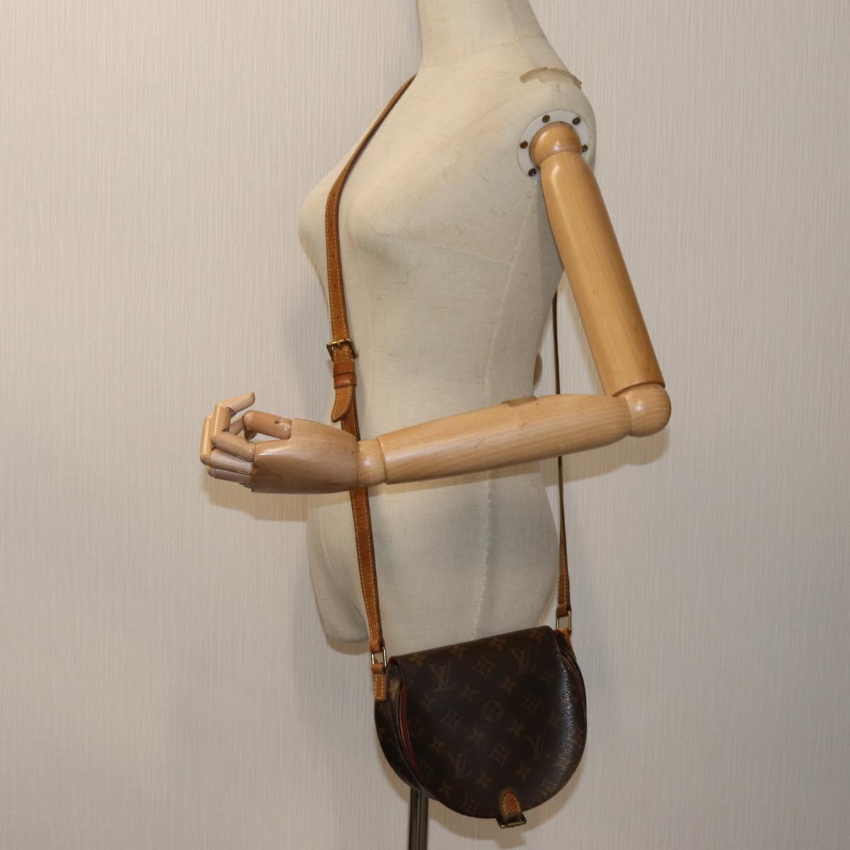 LOUIS VUITTON Monogram Tambourine Shoulder Bag M51179 LV 71220