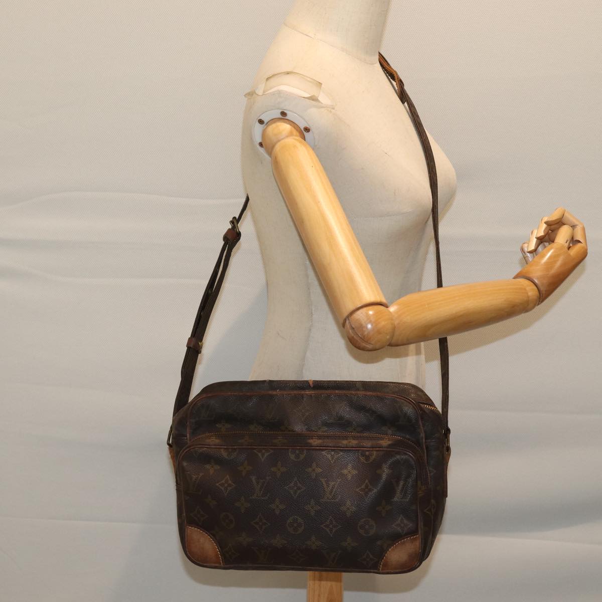 LOUIS VUITTON Monogram Nile Shoulder Bag M45244 LV 71372