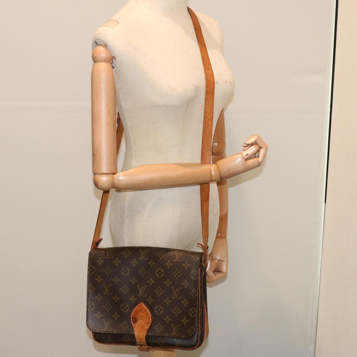 LOUIS VUITTON Monogram Cartouchiere GM Shoulder Bag M51252 LV 71386