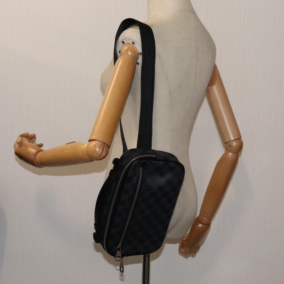 LOUIS VUITTON Damier Graphite Ambreil Shoulder Bag N41289 LV 71423