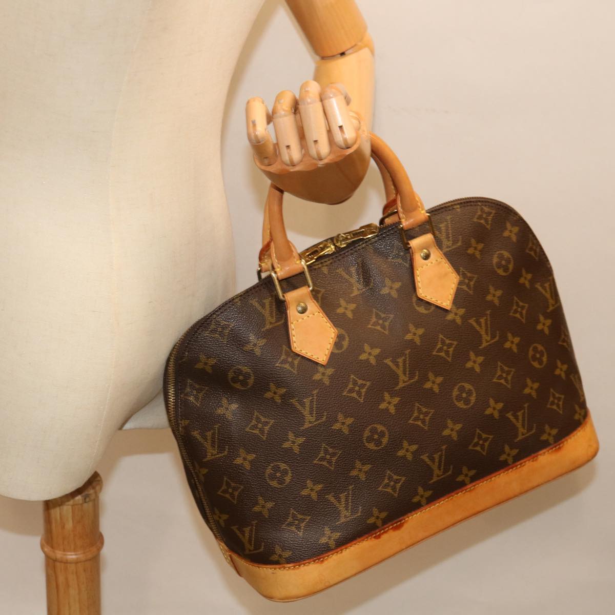 LOUIS VUITTON Monogram Alma Hand Bag M51130 LV 71491