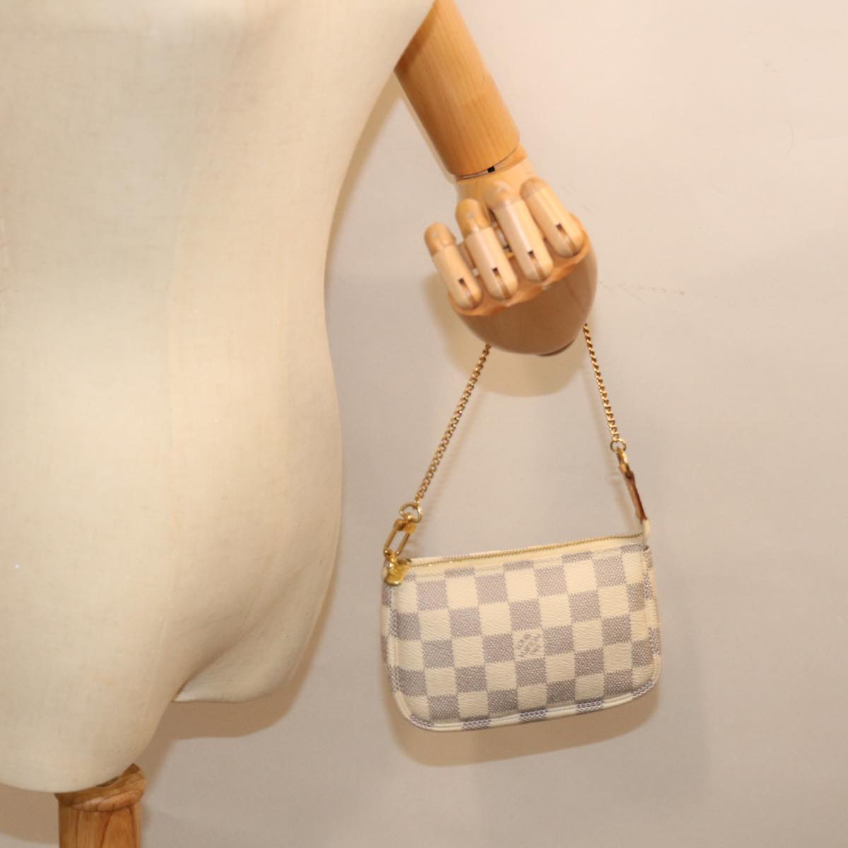 LOUIS VUITTON Damier Azur Mini Pochette Accessoires Pouch N58010 LV 71666