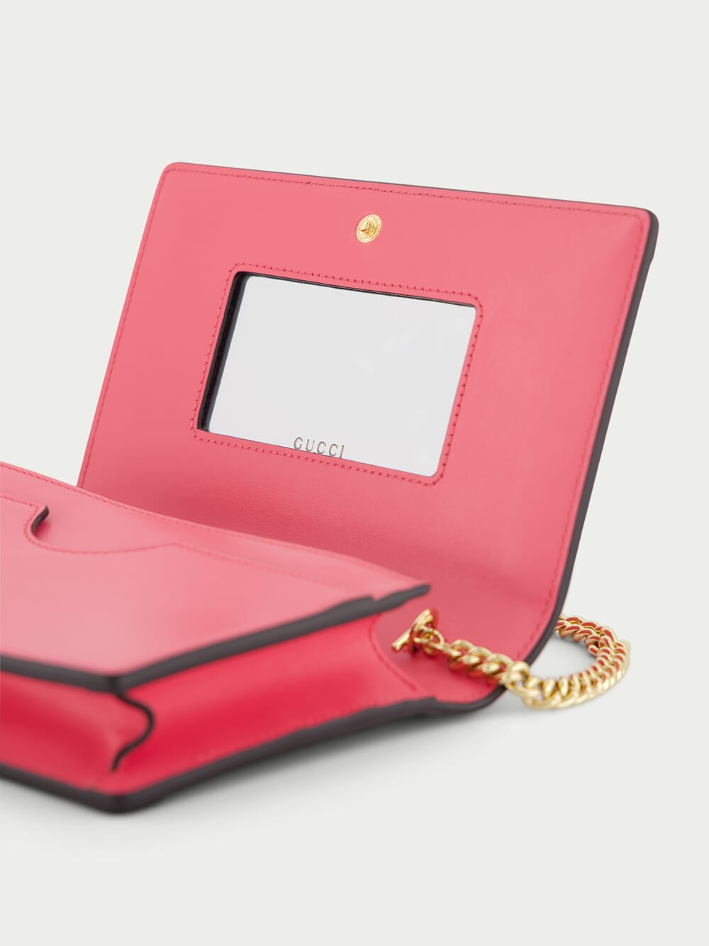 GG Matelassé Chain Wallet