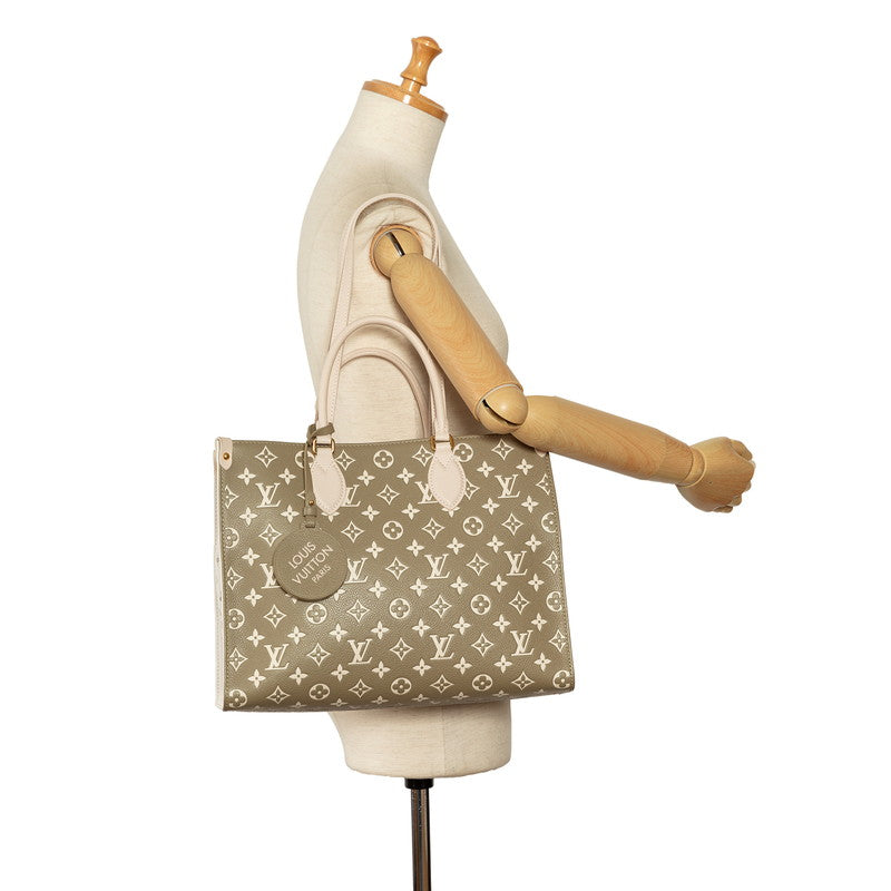 Louis Vuitton Monogram On The Go MM Handbag M46060 White PVC Leather Louis Vuitton