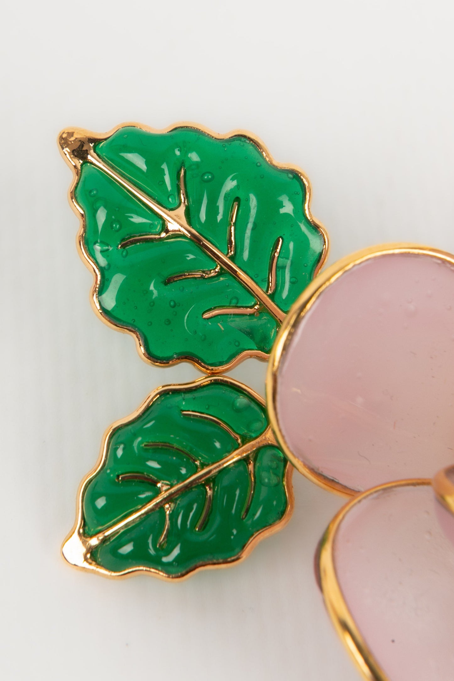 Broche / pendentif en pâte de verre Augustine