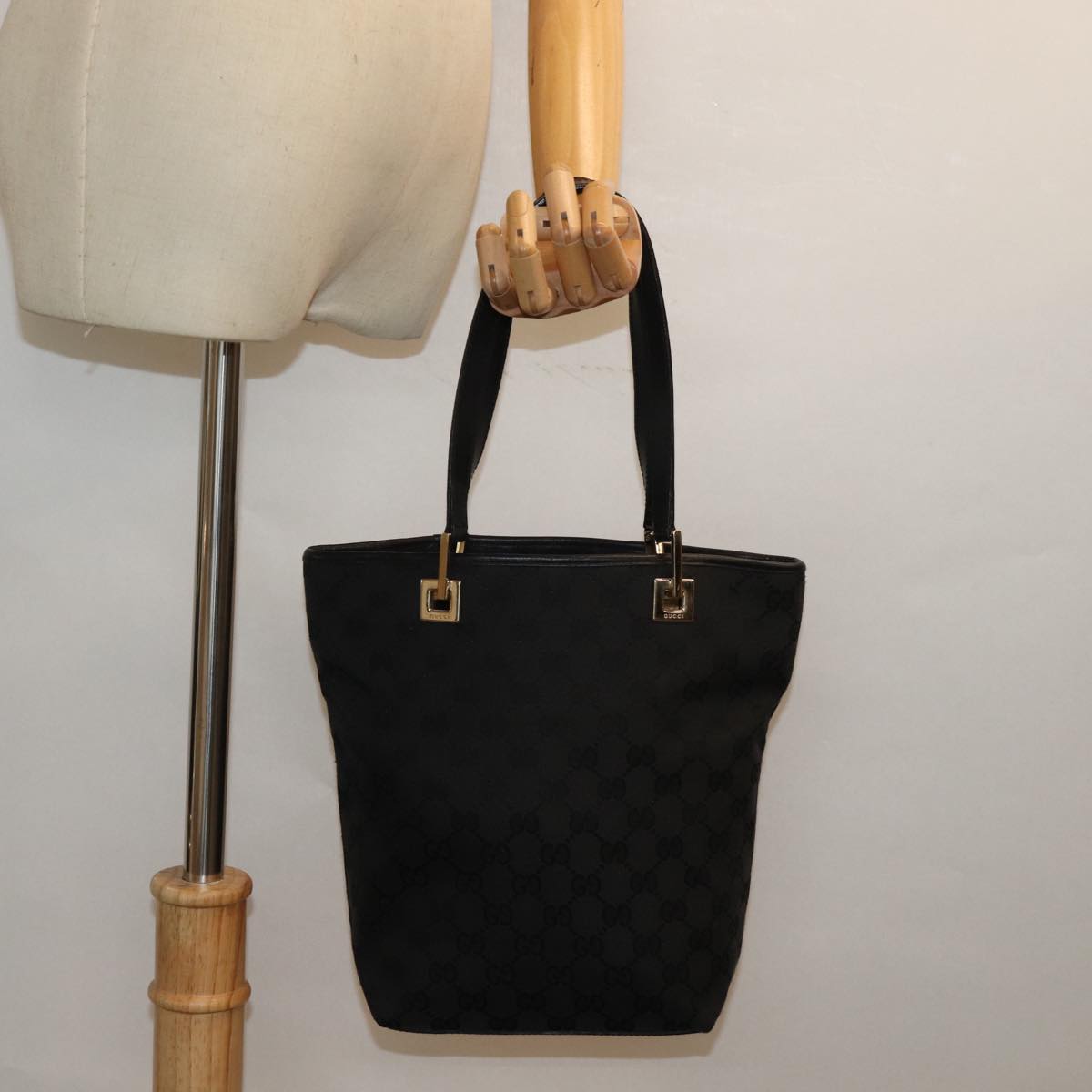 GUCCI GG Canvas Tote Bag Black 002 1099 79477