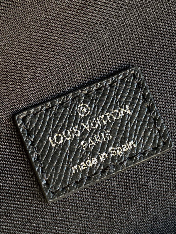 LOV2 Bags - Luxurious Bags 1555