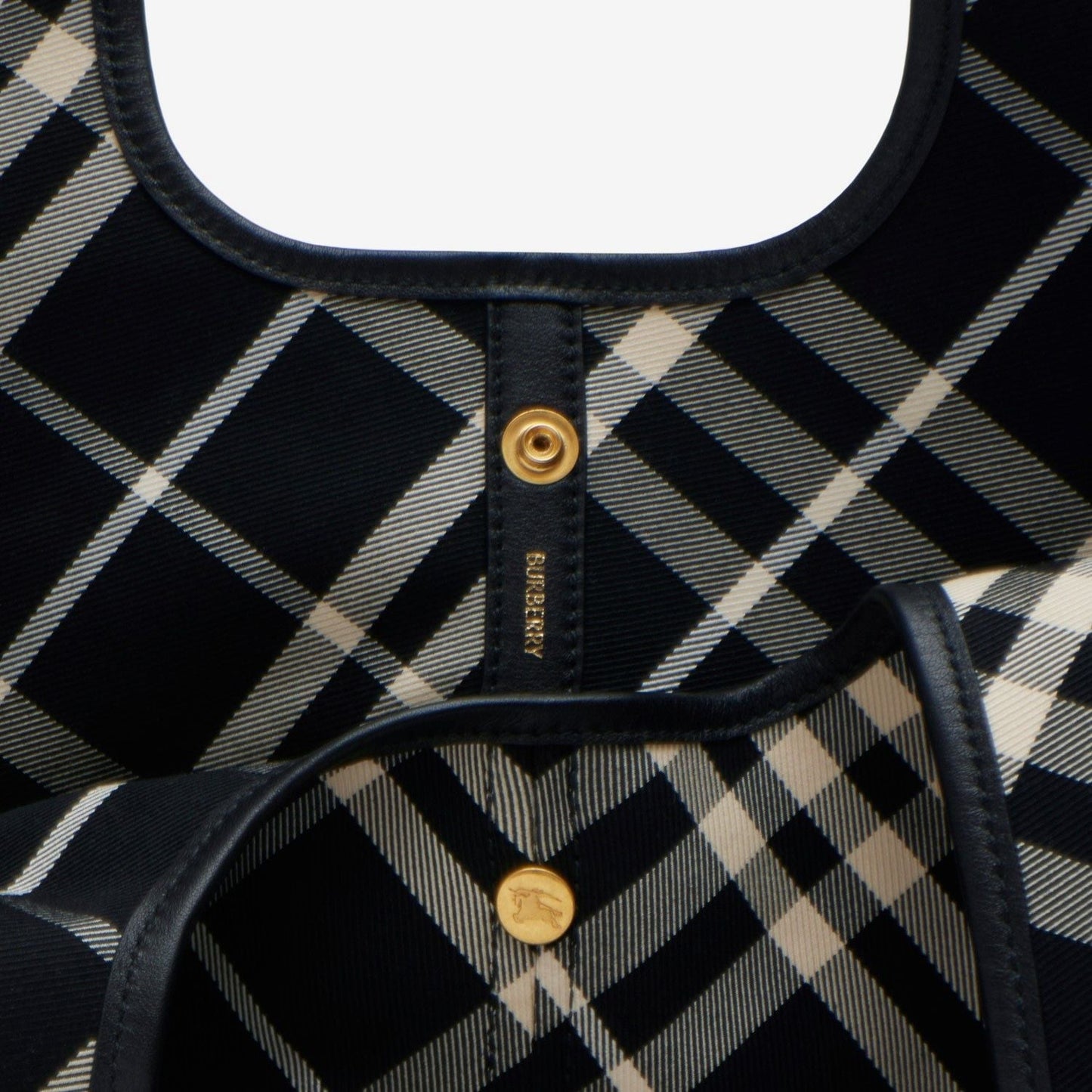 Nova Check Hand Bag